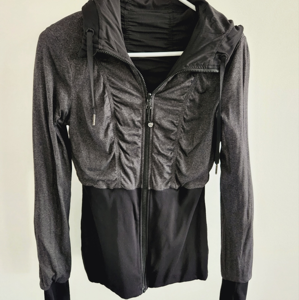 Lululemon Reversible Zip Up, Black and Grey, Size 8